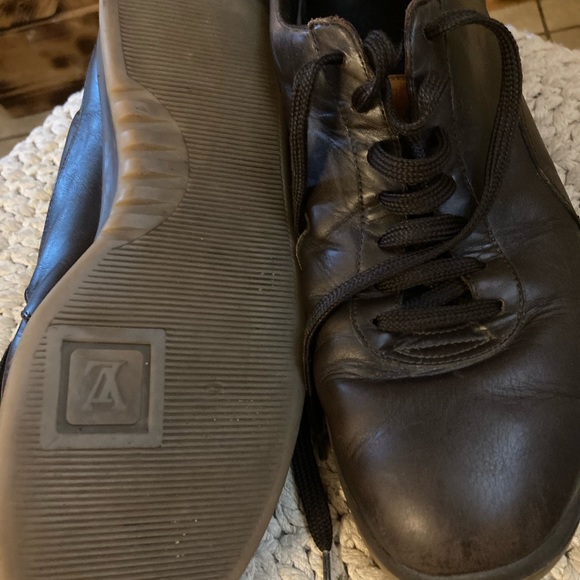 COPY - Louis Vuitton Men’s leather walking shoe - Picture 6 of 9